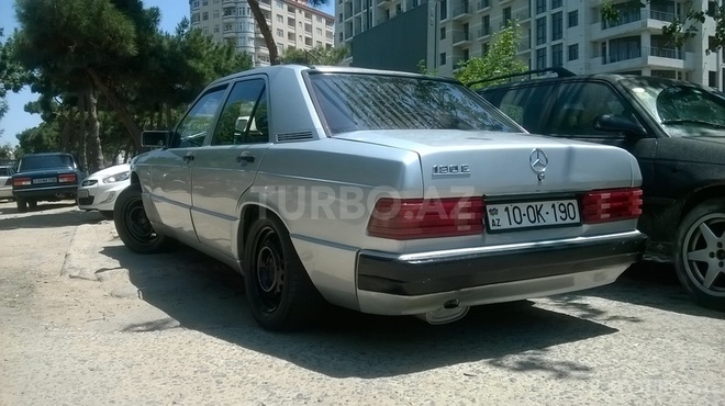 Mercedes 190 1992, 37,000 km - 2.0 л - Bakı