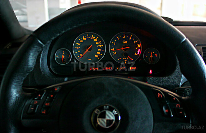 BMW X5 2003, 259,000 km - 4.4 l - Bakı