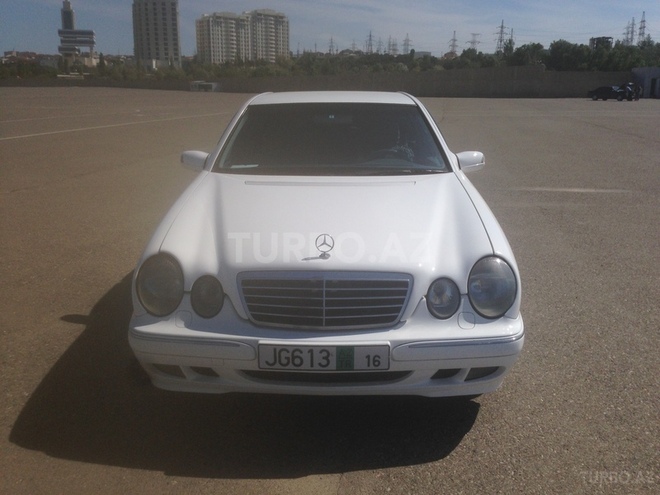 Mercedes E 270 2000, 375,000 km - 2.7 l - Bakı