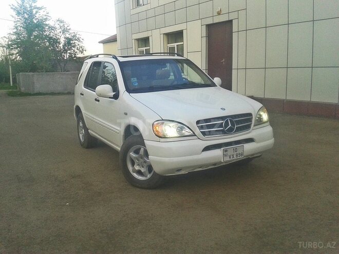 Mercedes ML 320 1997, 168,000 km - 3.2 l - Bakı