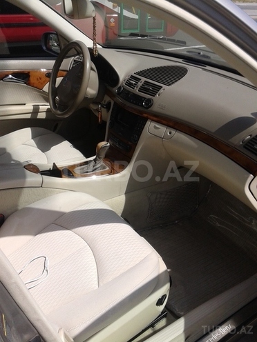 Mercedes E 220 2002, 227,000 km - 2.2 л - Bakı