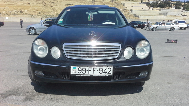 Mercedes E 240 2005, 255,000 km - 2.6 л - Bakı