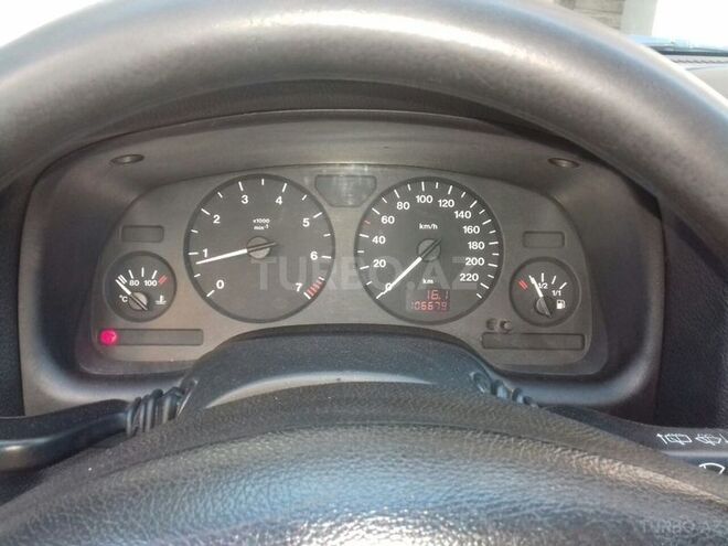 Opel Astra 2002, 160,000 km - 2.0 l - Bakı