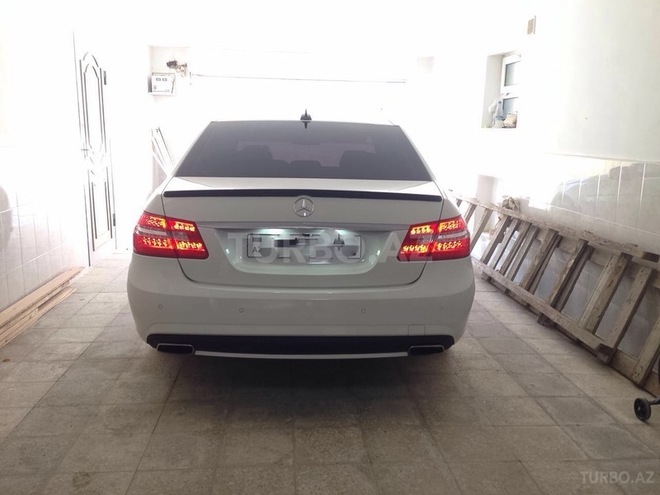 Mercedes E 250 2012, 94,000 km - 1.8 l - Bakı