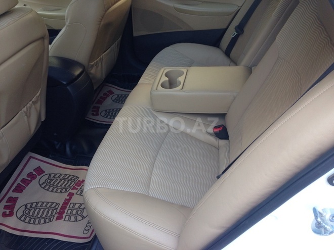 Hyundai Sonata 2010, 106,342 km - 2.4 l - Bakı