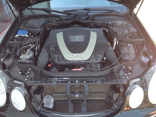 Mercedes E 350 2009, 91,000 km - 3.5 l - Yevlax