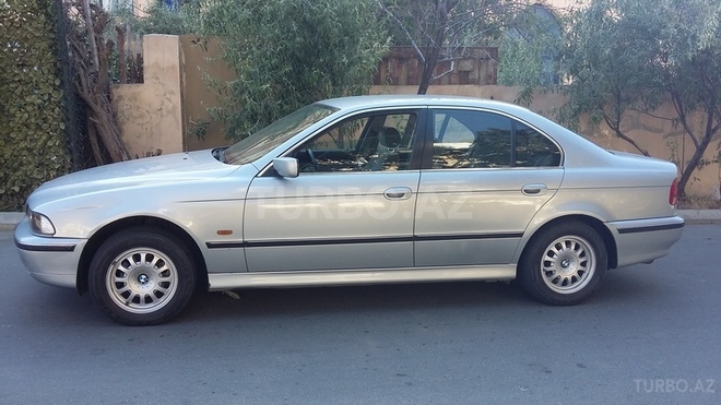 BMW 520 1997, 265,000 km - 2.0 л - Bakı