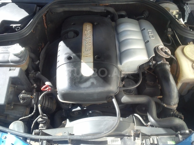 Mercedes C 220 1999, 300,000 km - 2.2 л - Bakı