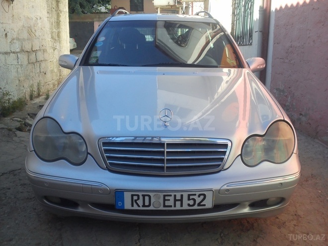 Mercedes C 220 2002, 250,000 km - 2.2 л - Bakı