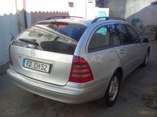Mercedes C 220 2002, 250,000 km - 2.2 л - Bakı