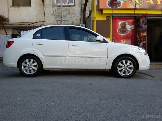 Kia Rio 2011, 104,112 km - 1.4 l - Bakı