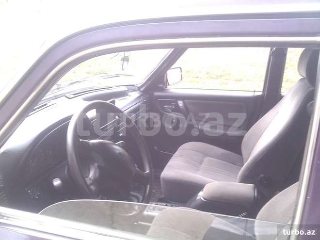 GAZ 3110 2001, 30,000 km - 2.3 l - Qusar