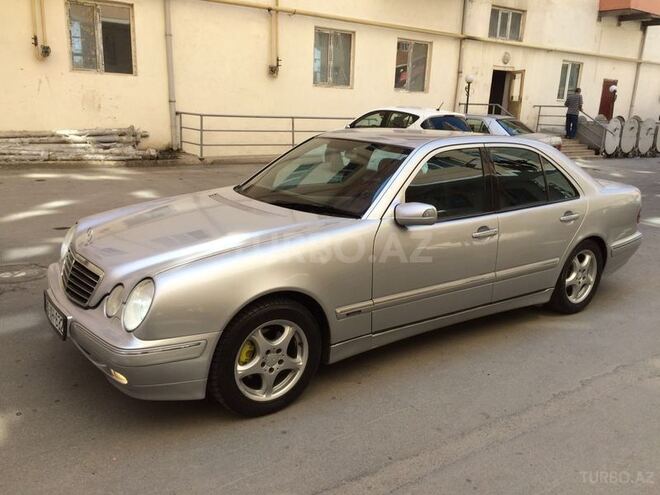 Mercedes E 220 1999, 450,000 km - 2.2 l - Xırdalan