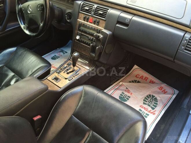Mercedes E 220 1999, 450,000 km - 2.2 l - Xırdalan