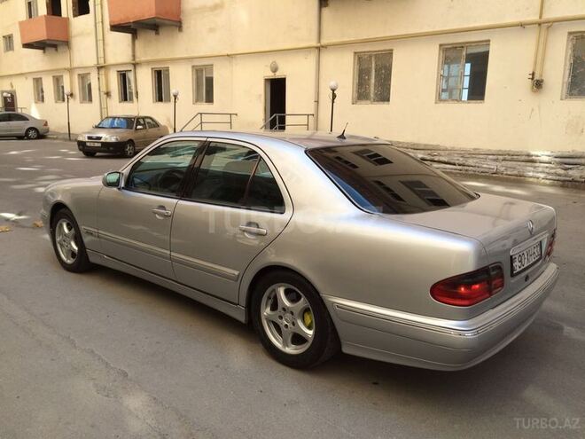 Mercedes E 220 1999, 450,000 km - 2.2 l - Xırdalan