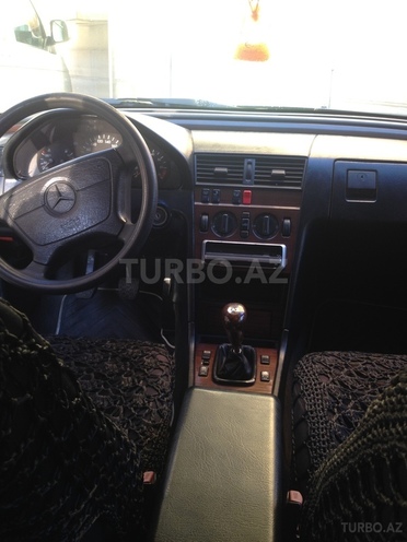 Mercedes C 180 1993, 333,666 km - 1.8 л - Bakı