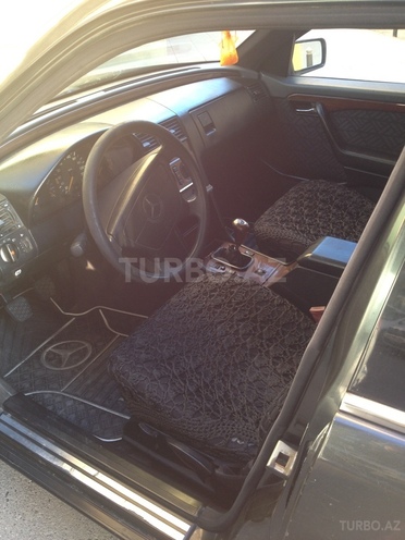 Mercedes C 180 1993, 333,666 km - 1.8 л - Bakı