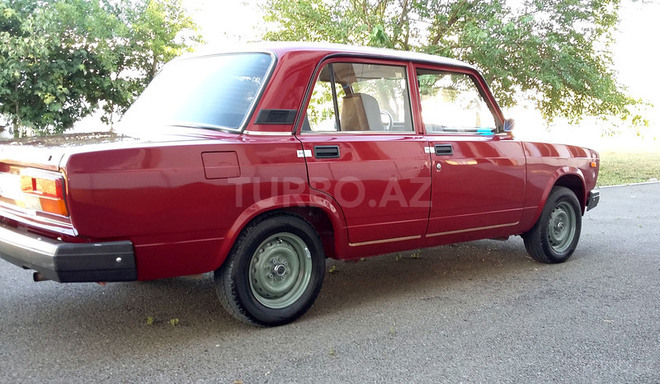 LADA (VAZ) 2107 2007, 14,000 km - 1.6 л - Ucar