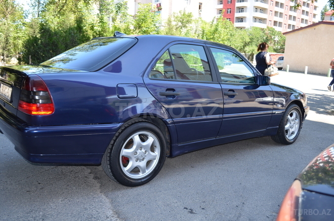 Mercedes C 220 1998, 228 km - 2.2 л - Sumqayıt