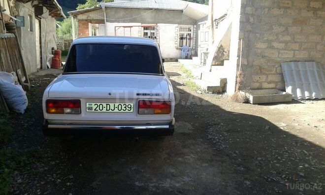 LADA (VAZ) 2107 2009, 85,000 km - 1.6 л - Gəncə