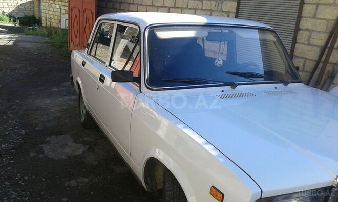 LADA (VAZ) 2107 2009, 85,000 km - 1.6 л - Gəncə