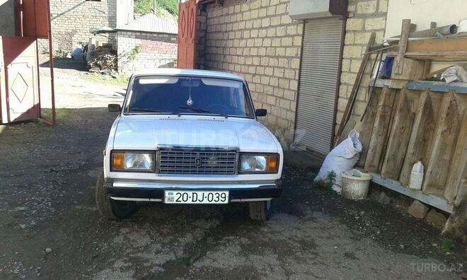 LADA (VAZ) 2107 2009, 85,000 km - 1.6 л - Gəncə