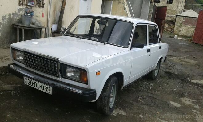 LADA (VAZ) 2107 2009, 85,000 km - 1.6 л - Gəncə