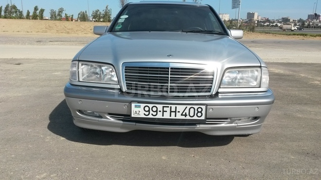 Mercedes C 180 1999, 200,000 km - 1.8 l - Bakı