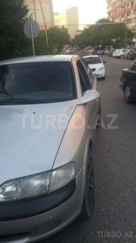 Opel Vectra 1996, 284,000 km - 1.8 l - Bakı