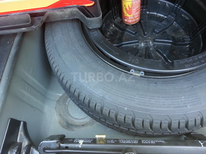 Mercedes E 200 1998, 256,133 km - 2.0 l - Bakı