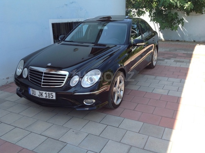 Mercedes E 350 2009, 91,000 km - 3.5 l - Bakı