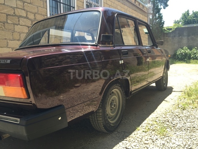 LADA (VAZ) 2107 2011, 22,000 km - 1.6 l - Gəncə