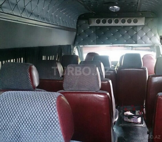 Ford Transit 2004, 180,000 km - 2.5 л - Oğuz
