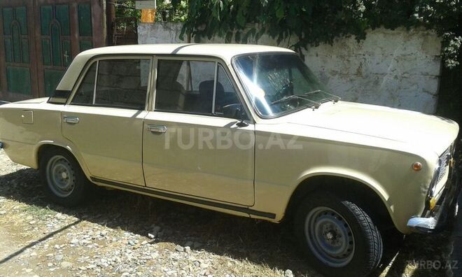 LADA (VAZ) 21011 1983, 150,000 km - 1.3 л - Salyan