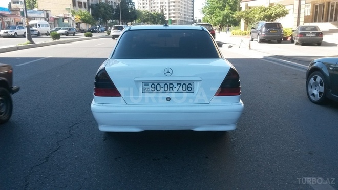 Mercedes C 180 1999, 280,000 km - 1.8 l - Bakı