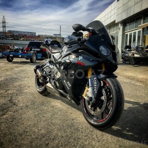 BMW  2013, 11,500 km - 1.0 л - Bakı