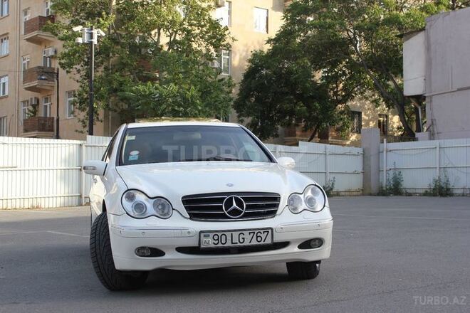 Mercedes C 240 2002, 195,300 km - 2.4 l - Bakı