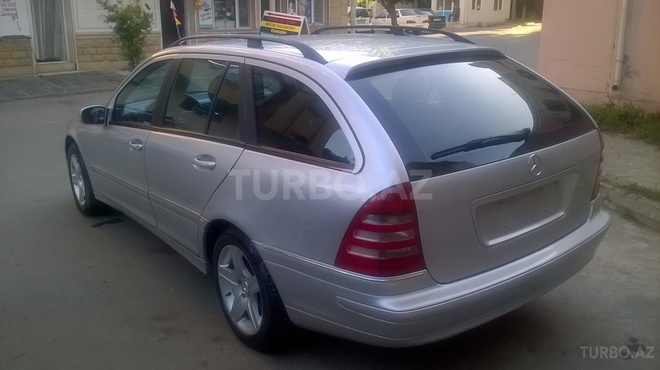 Mercedes C 200 2001, 244,000 km - 2.0 l - Bakı