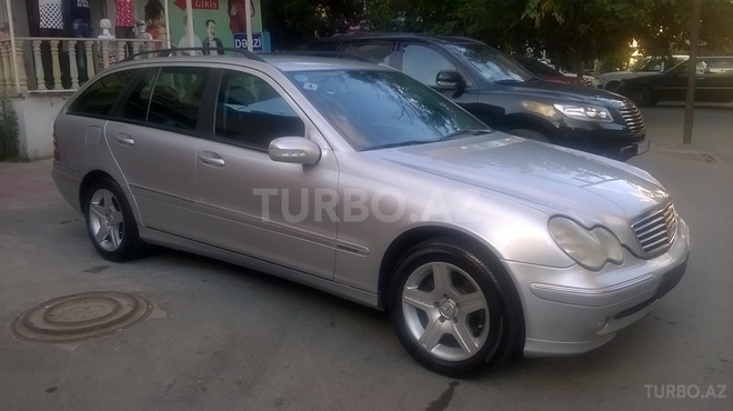 Mercedes C 200 2001, 244,000 km - 2.0 l - Bakı