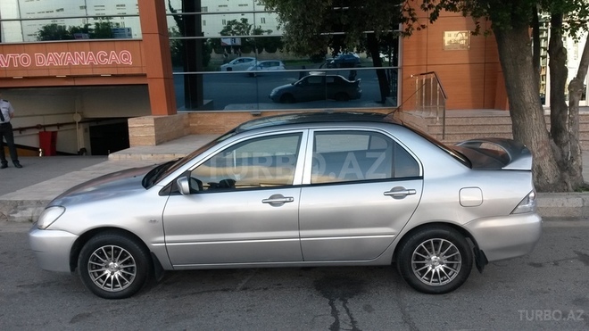 Mitsubishi Lancer 2007, 315,000 km - 1.3 l - Bakı