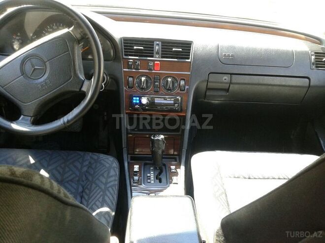 Mercedes C 180 1995, 286,780 km - 1.8 l - Bakı