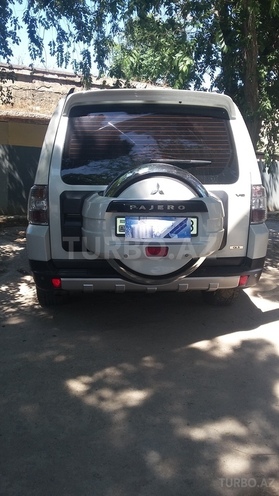 Mitsubishi Pajero 2008, 97,450 km - 3.0 l - Bakı