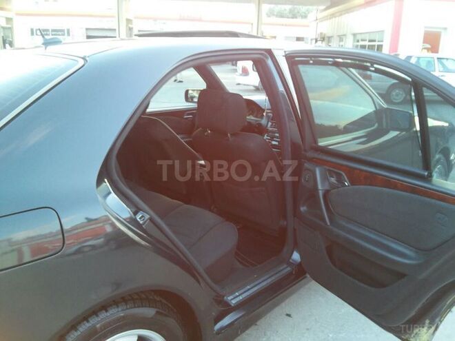 Mercedes E 240 1998, 220,000 km - 2.4 л - Bakı