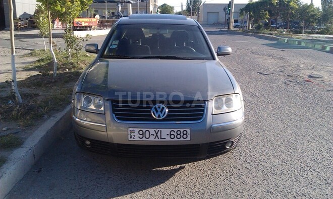 Volkswagen Passat 2003, 110,000 km - 1.8 l - Sumqayıt