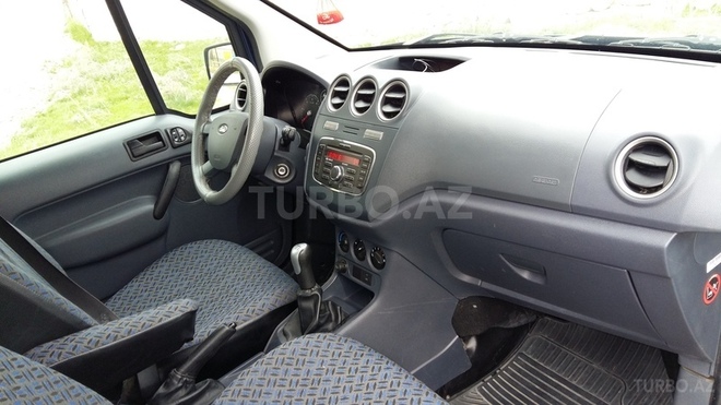 Ford Tourneo Connect 2010, 151,000 km - 1.8 l - Naxçıvan