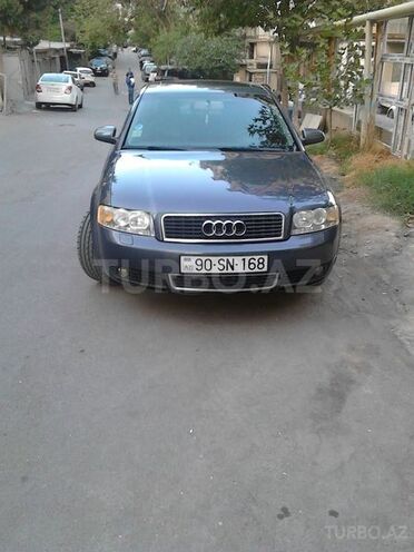 Audi A4 2004, 210,000 km - 1.8 l - Bakı