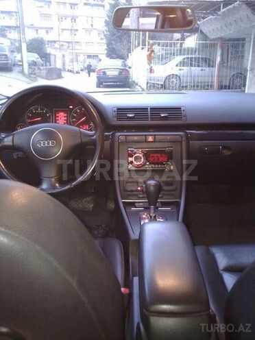 Audi A4 2004, 210,000 km - 1.8 l - Bakı