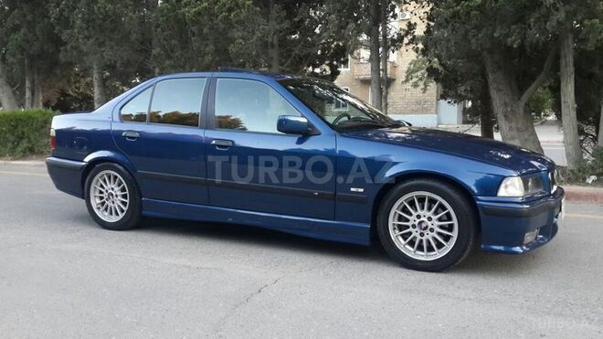 BMW 320 1997, 220,000 km - 2.0 l - Sumqayıt