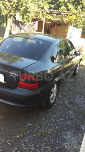 Opel Vectra 1996, 250,000 km - 2.0 л - Balakən