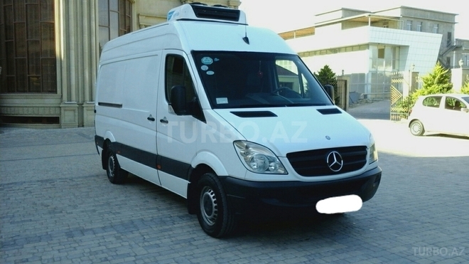 Mercedes  2007, 210,300 km - 2.2 l - Bakı